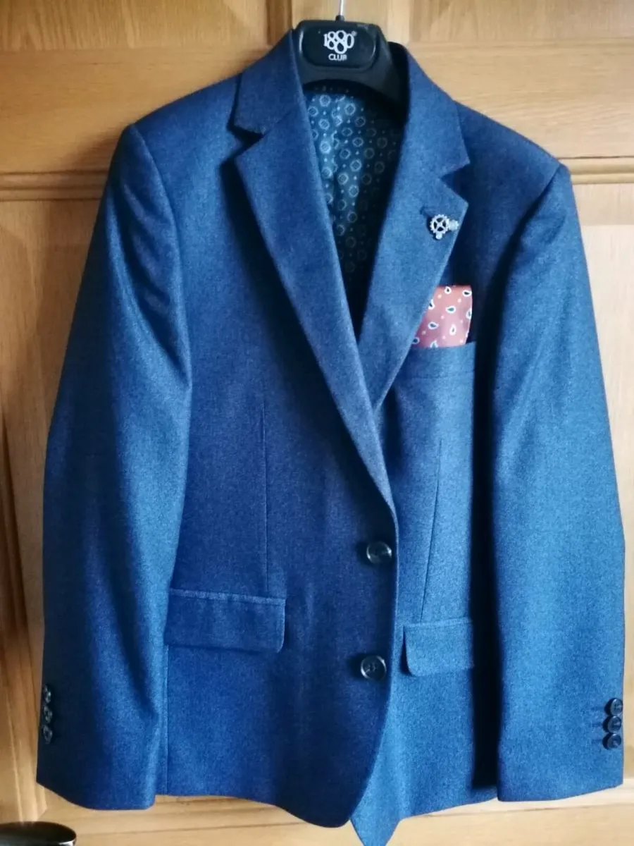 Boys communion suit - Image 2