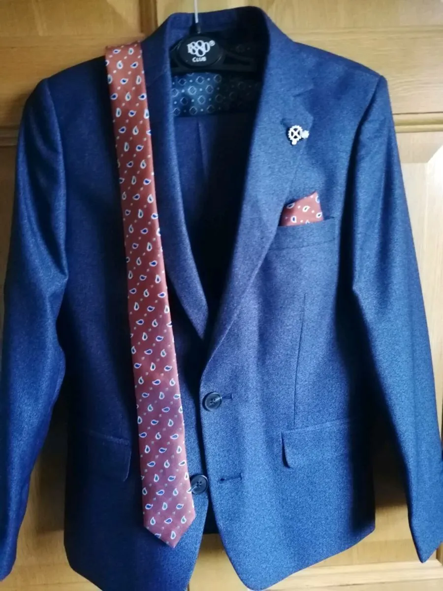 Boys communion suit - Image 3