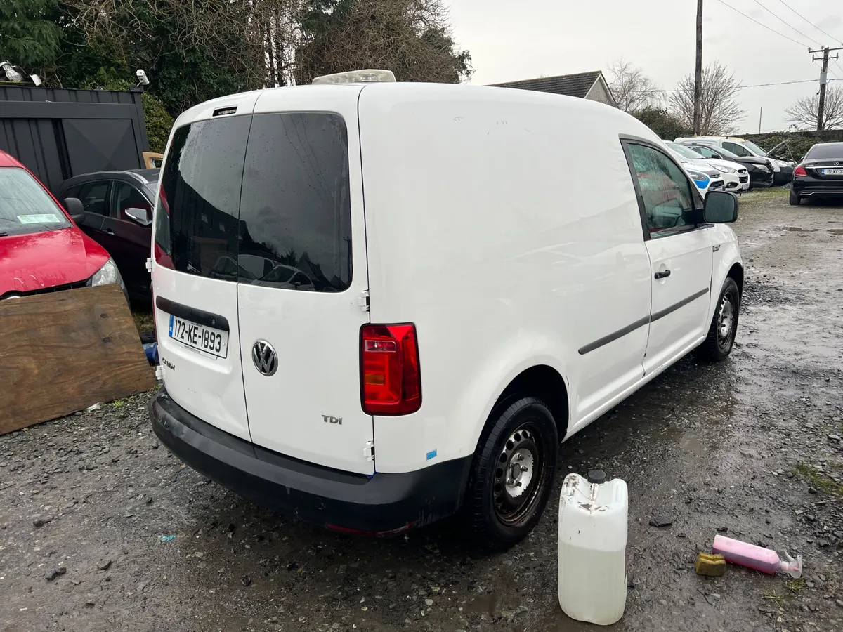 2017 Vw Caddy 2.0 Diesel driving - Image 4