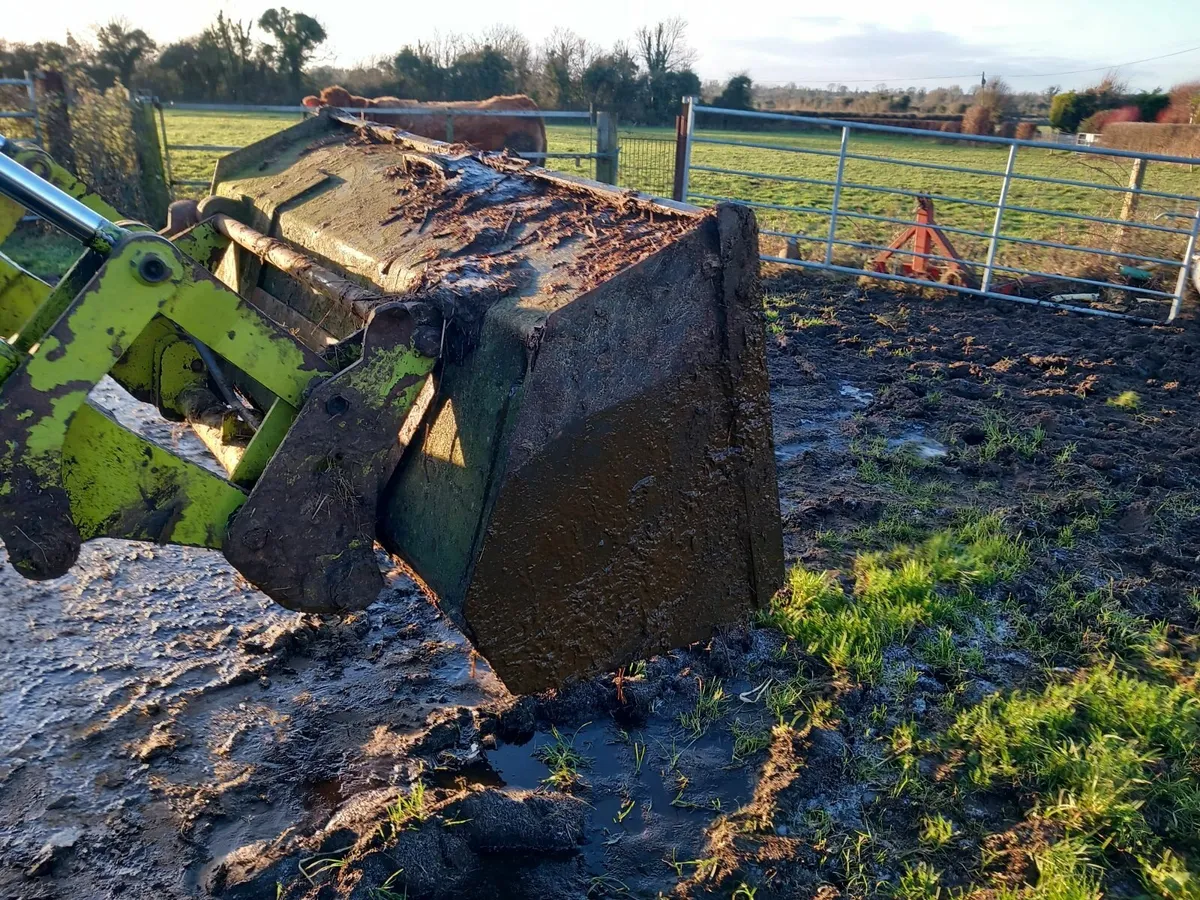 5ft loader Bucket - Image 3
