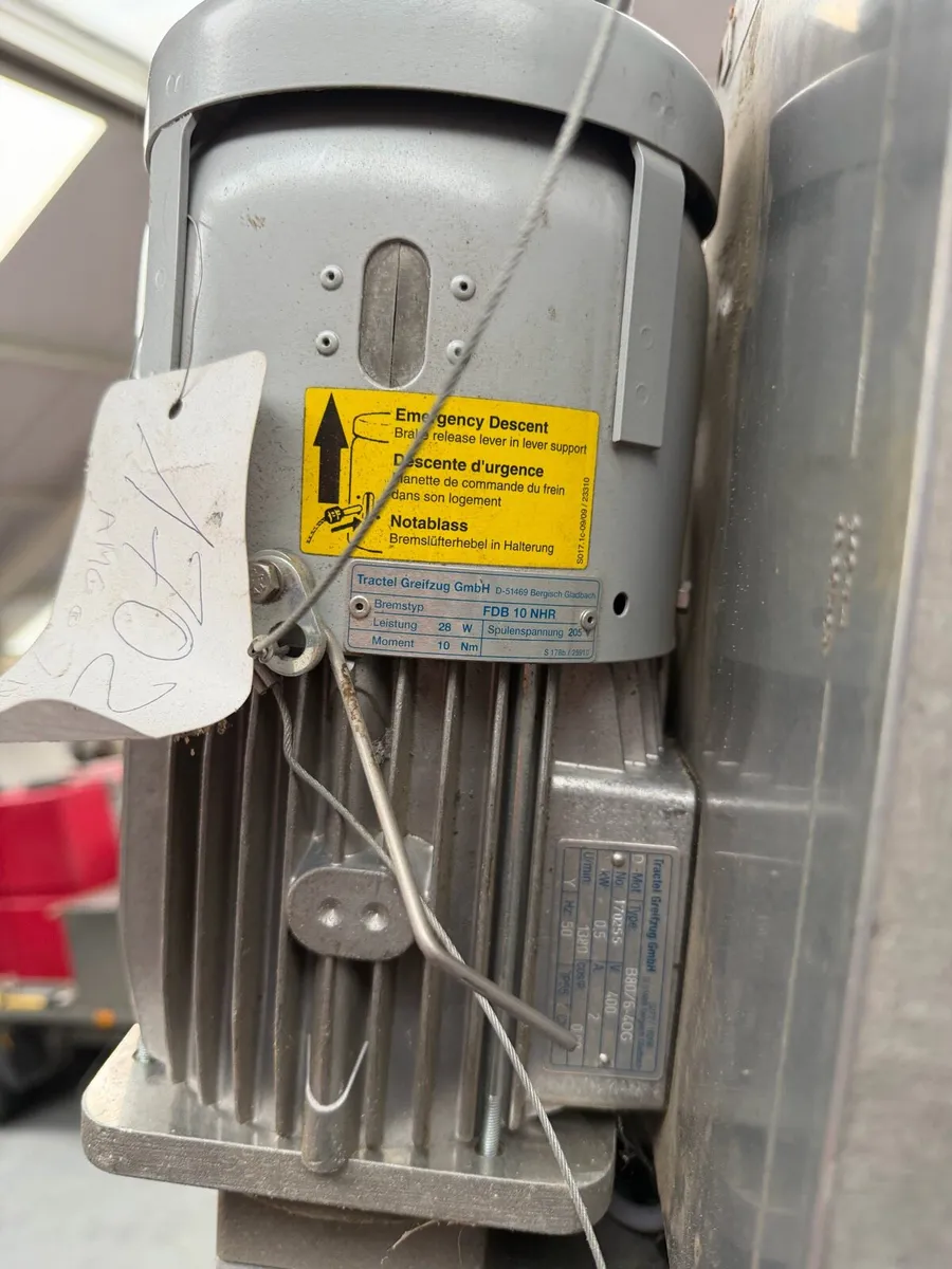 Tirak motorised hoist. - Image 4