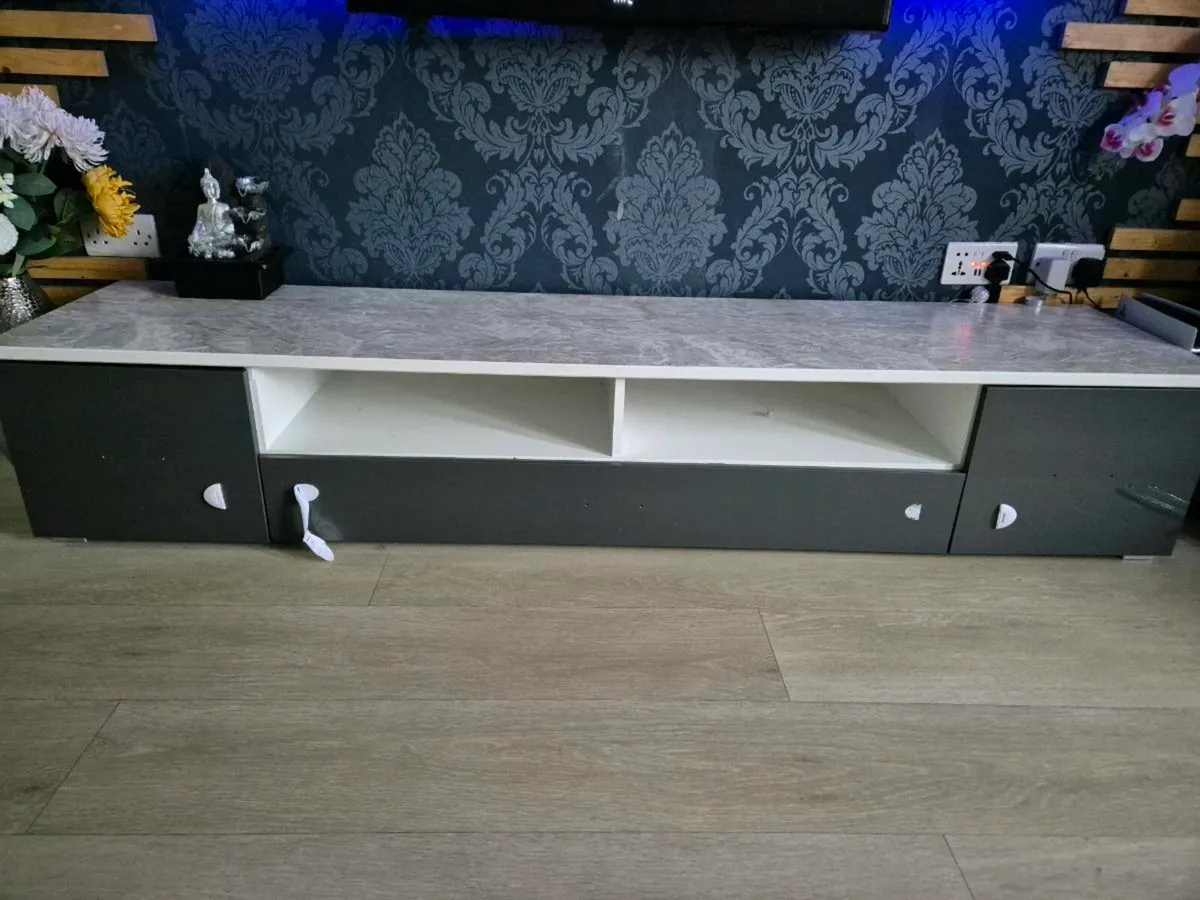 TV cabinet stand