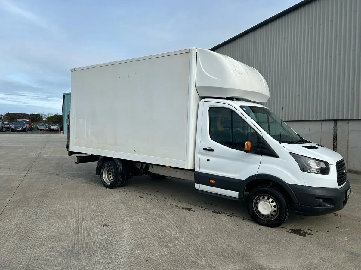 Ford transit luton - Image 1