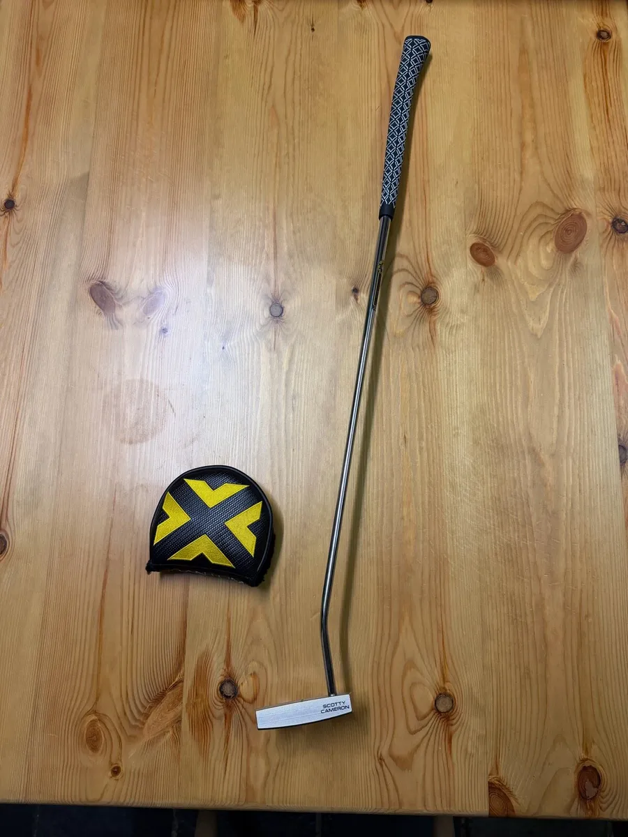 Scotty Cameron Phantom 7 Putter 34 Inches - Image 2