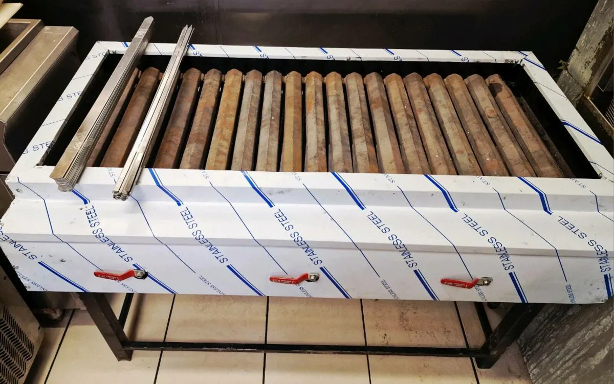 Kebab grill _ Commercial BBQ Grill - Image 3