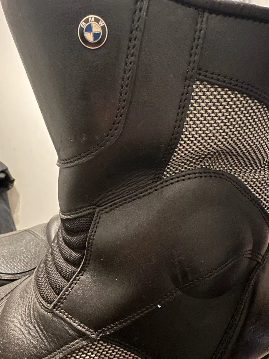 Leather boots - Image 2