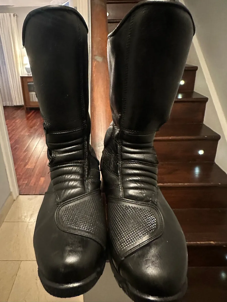 Leather boots - Image 4