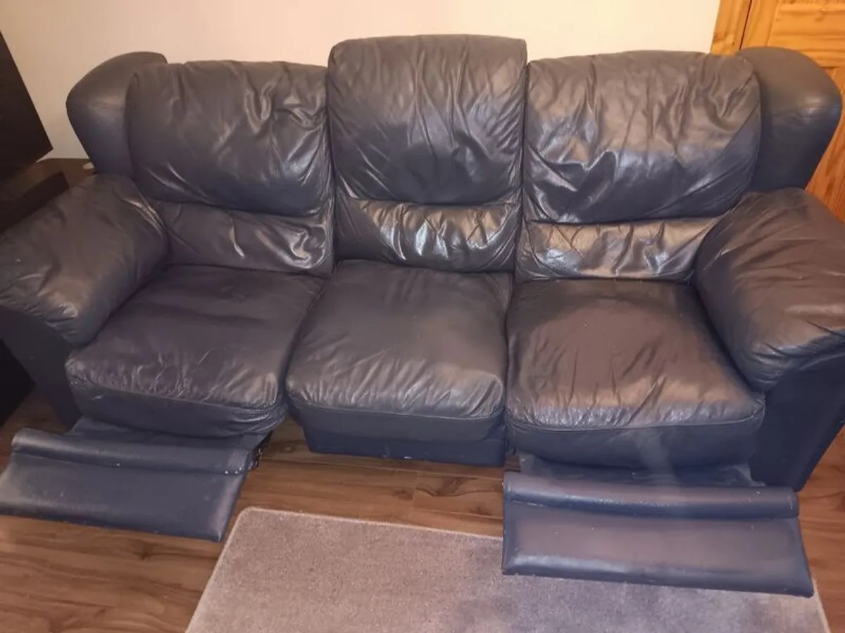3 seat recliner - Image 2