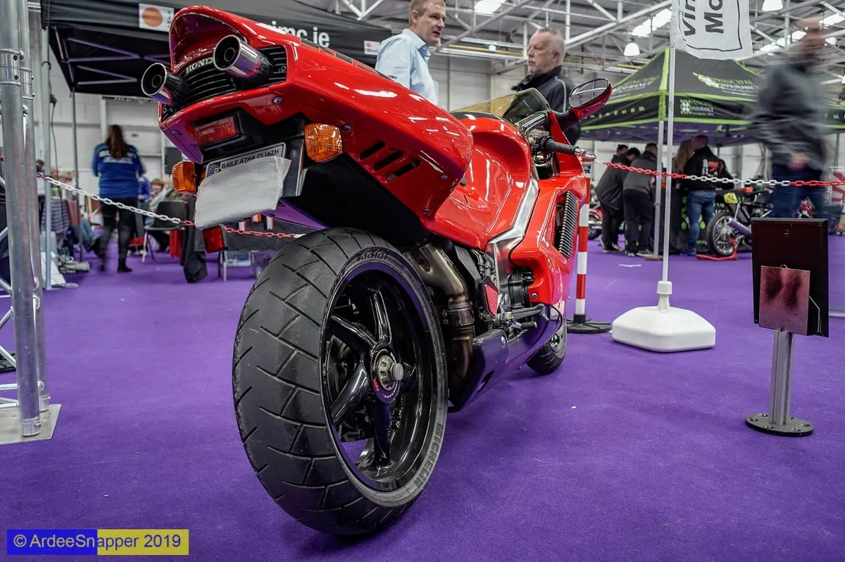 Honda NR750 1992 - Image 4