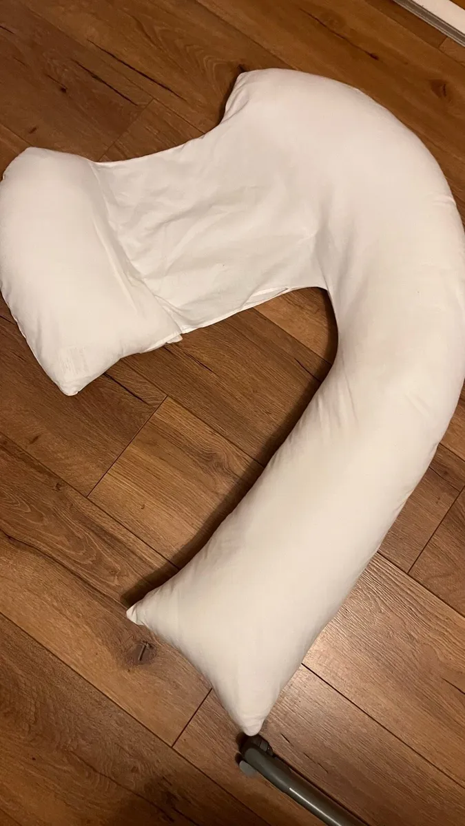Pregnancy Pillow - Image 3