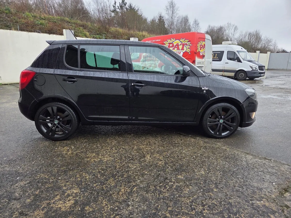 2013 Skoda fabia 1.6 TDI MONTE CARLO EDITION - Image 2