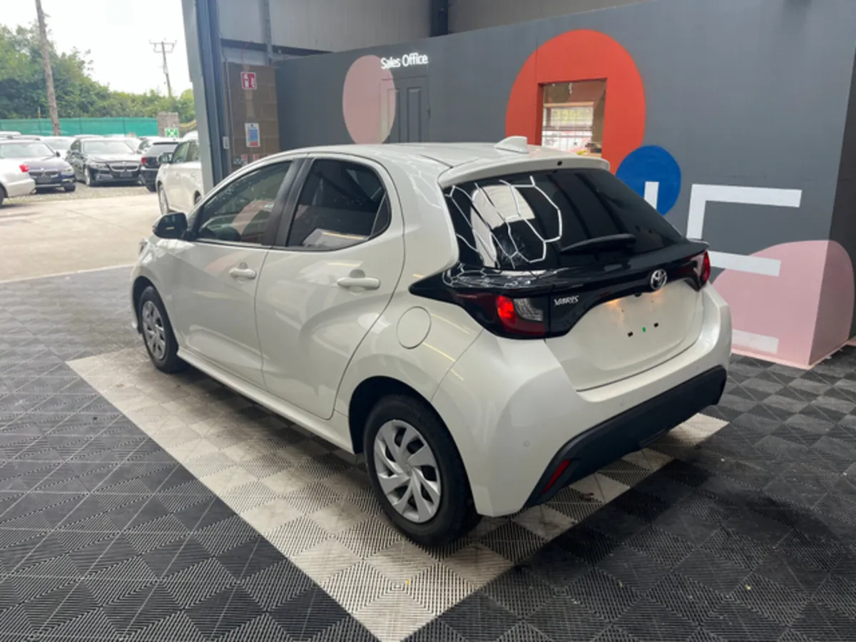 Toyota Yaris ONLY €13950! TOYOTA YARIS AUTOMATIC 1 - Image 4