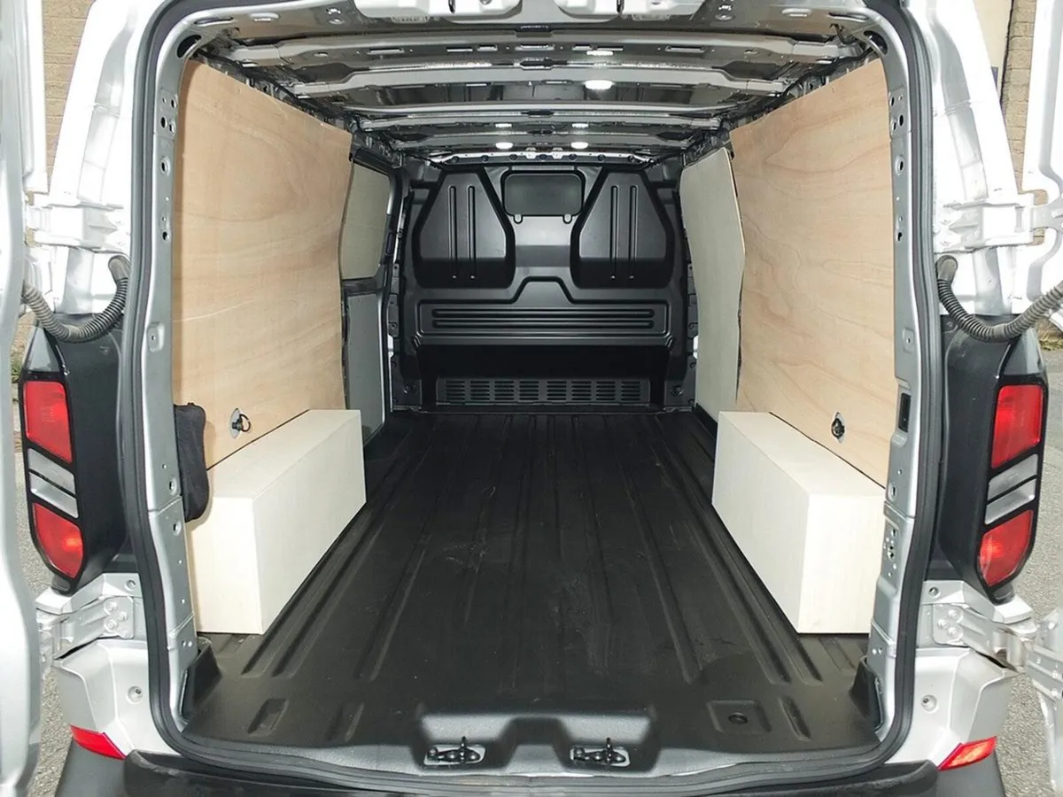 2024 Ford Transit Custom Panel Van - Image 2