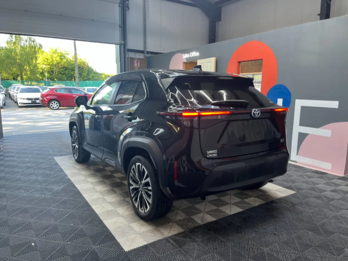 Toyota Yaris Cross €22950! 2021 YARIS CROSS 1.5 HY - Image 4