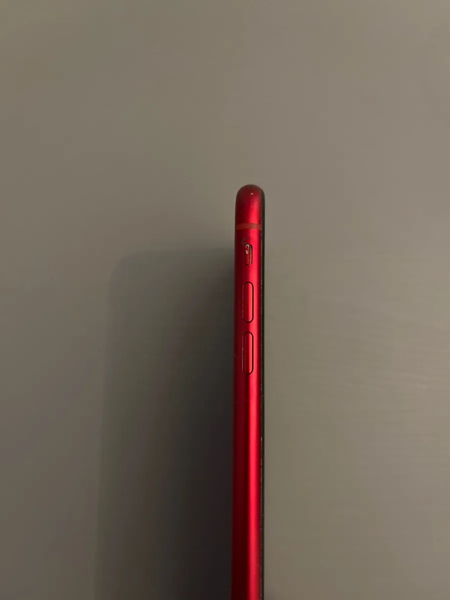 iPhone XR - Red / 64Gb - Image 4