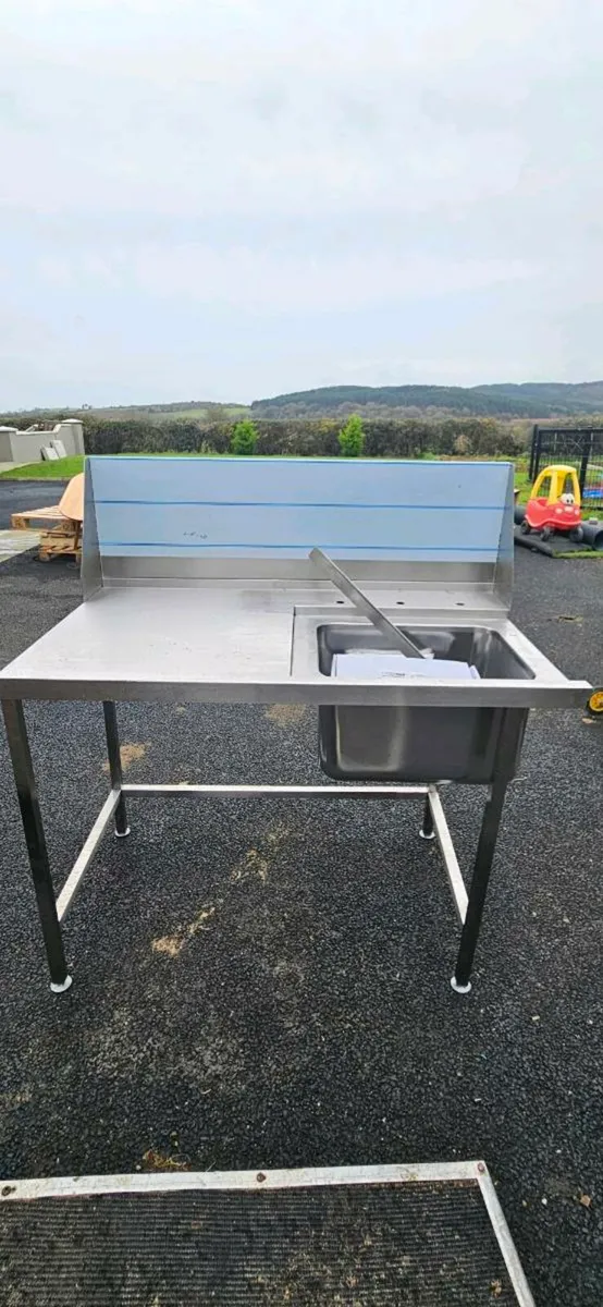 Stainless Steel sink & table - Image 3
