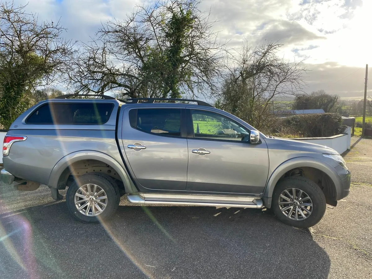 Mitsubishi L200 2018 - Image 1