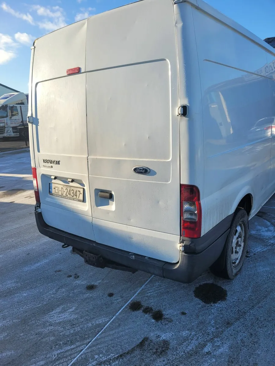 Ford Transit 2013 - Image 2