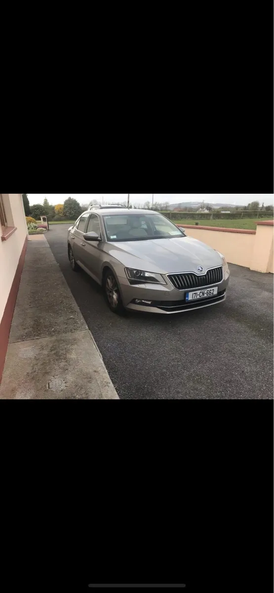 Skoda Superb - Image 1