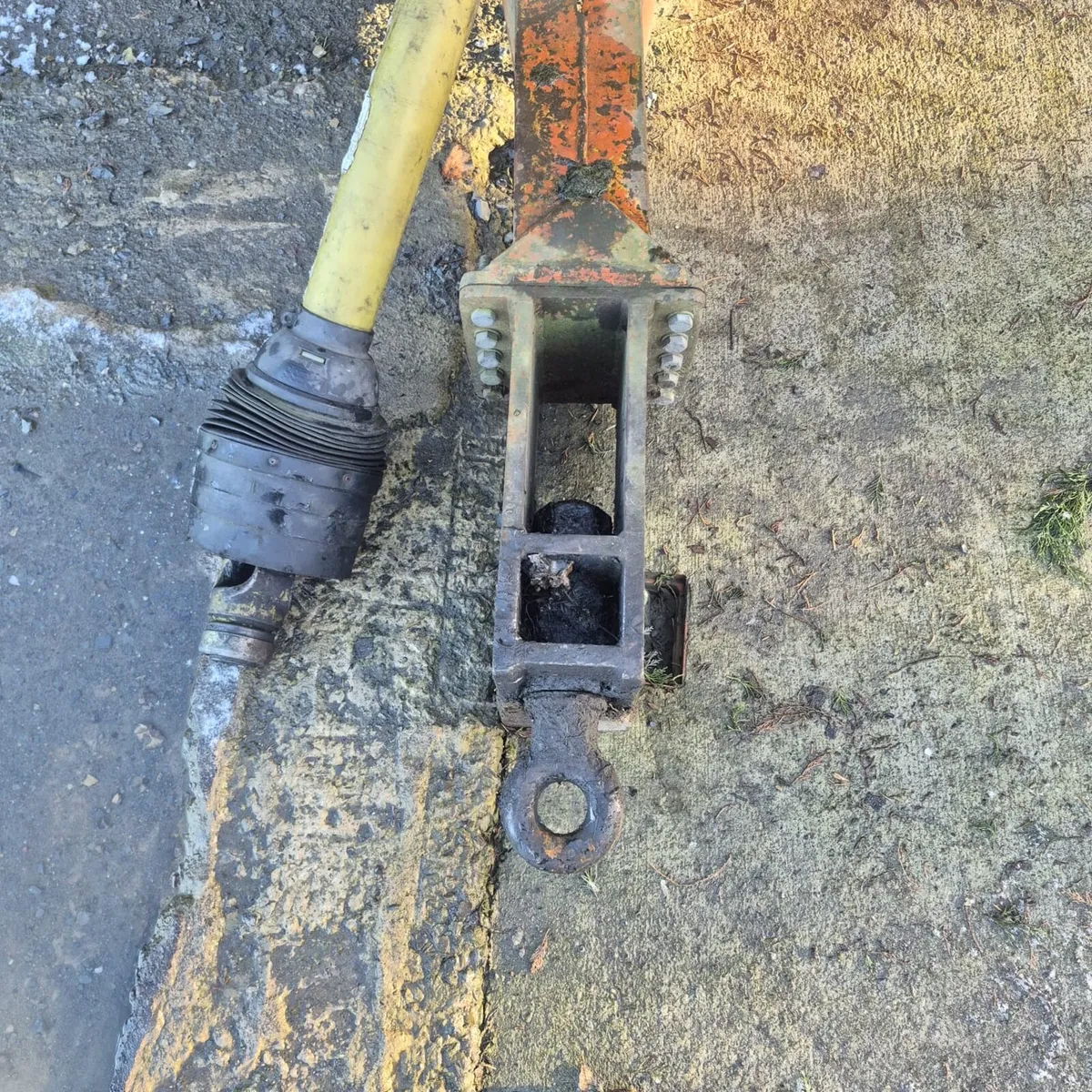 Abbey Tanker - Image 2