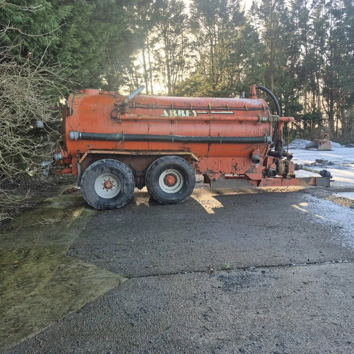 Abbey Tanker - Image 4