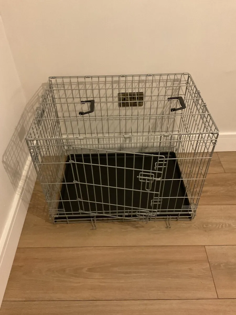 Dog crate