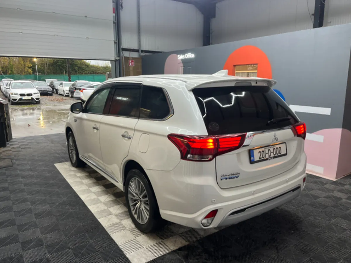 Mitsubishi Outlander €23950! 2020 MITSUBISHI OUTLA - Image 4