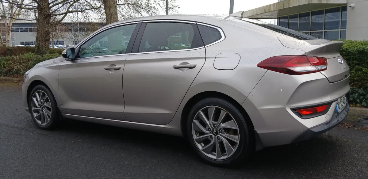 Hyundai i30 2018 1.0 DELUXE F/BACK *NEW NCT 2028* - Image 3