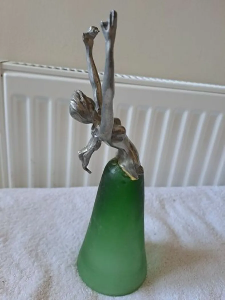 Pewter and green glass bridal cup - Image 2