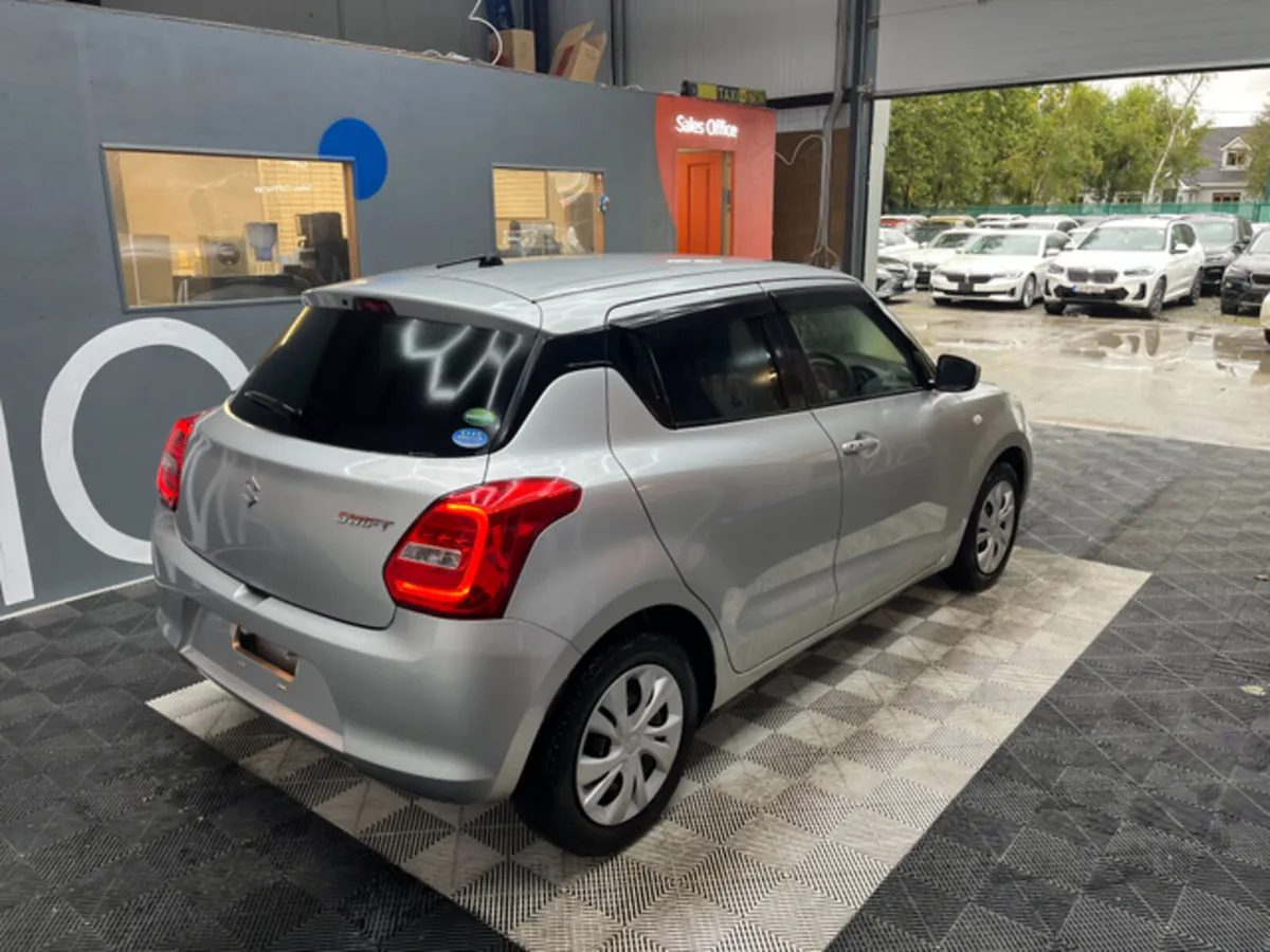 Suzuki Swift 2020 SUZUKI SWIFT 1.2L PETROL / 66K K - Image 4