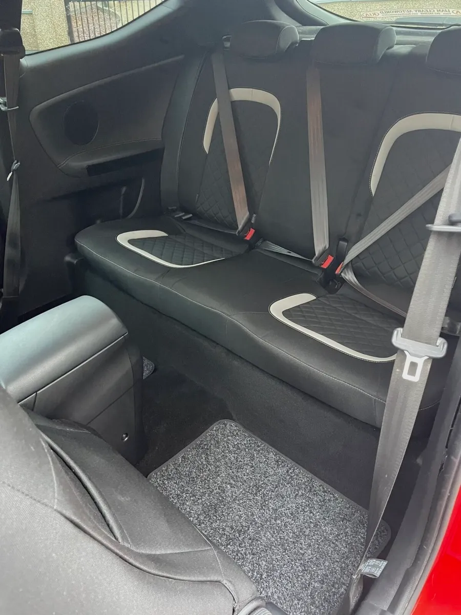 Kia Ceed GT 1.6 Diesel - Image 4