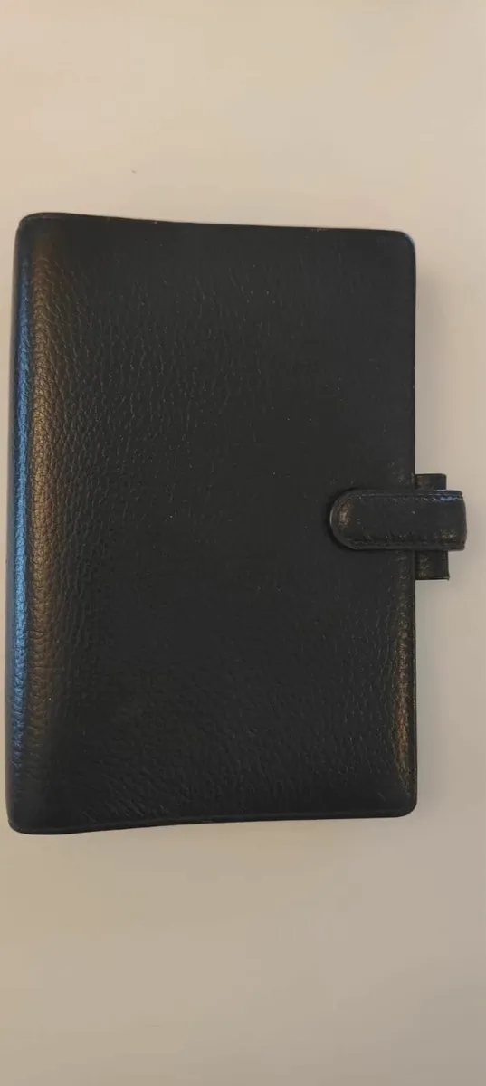 Filofax Finsbury Personal Real Leather Organiser - Image 1