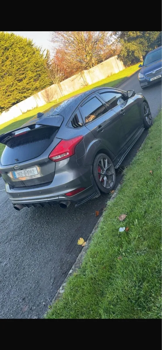 Ford focus - Image 2