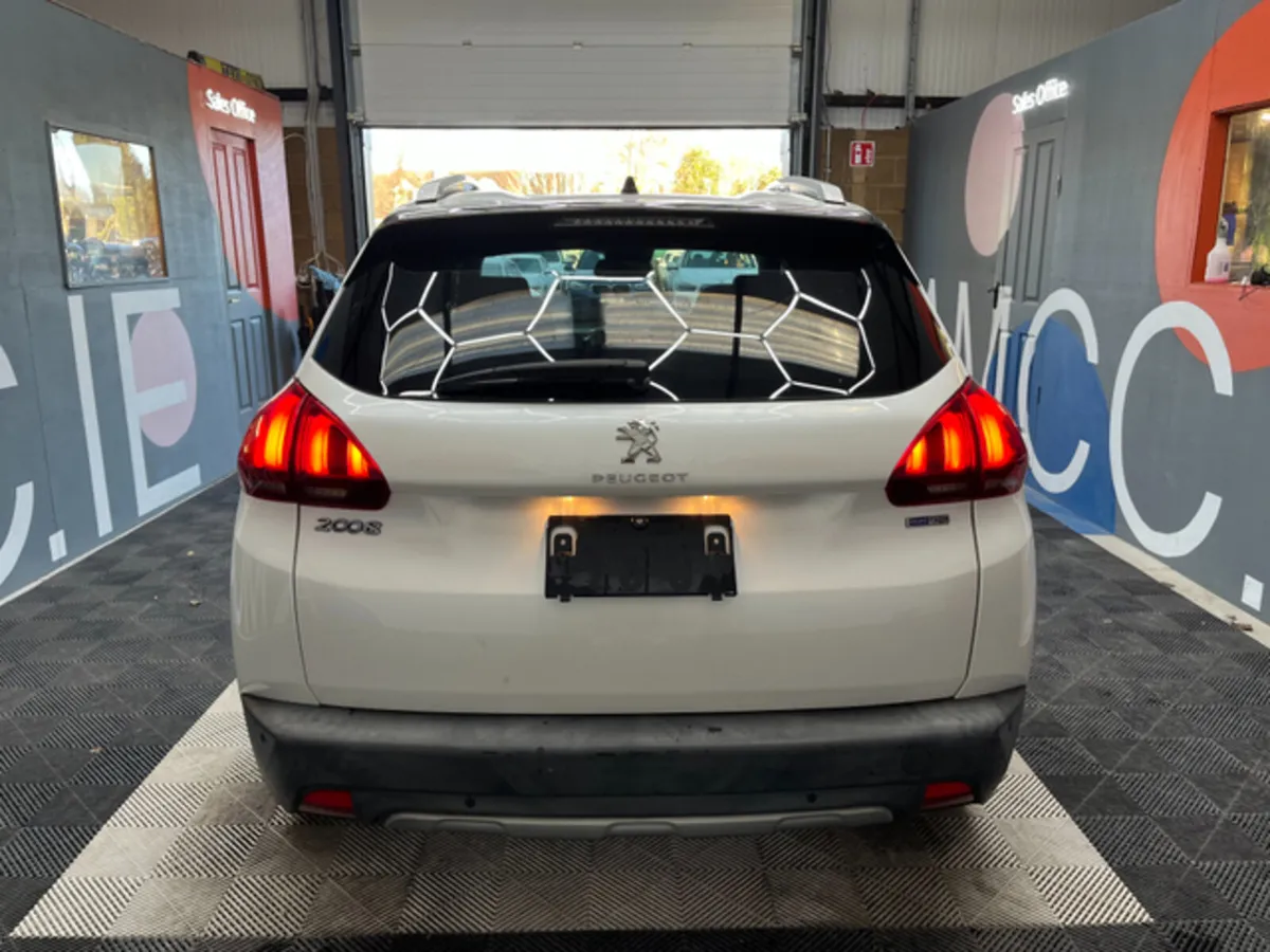 Peugeot 2008 €12950! 2017 PEUGEOT 2008 ALLURE 1.2 - Image 3