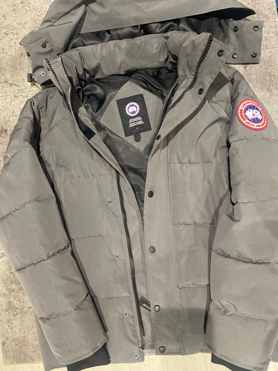 Canada Goose Wyndham - Image 3