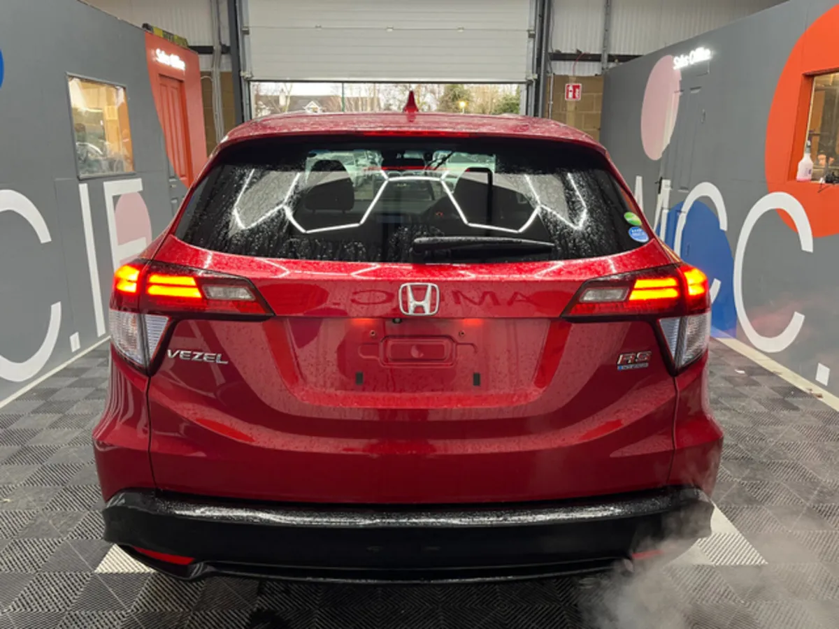 Honda Vezel €17950! 2017 HONDA VEZEL HYBRID RS SEN - Image 3