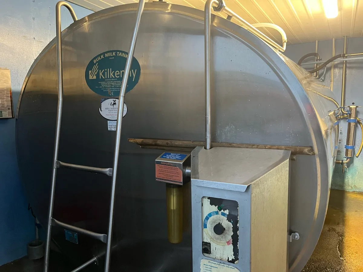 Kilkenny 8000lts milk tank - Image 2
