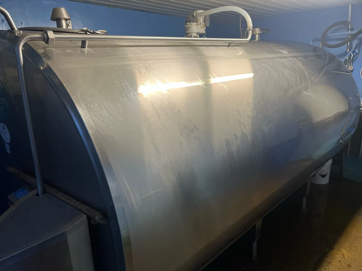 Kilkenny 8000lts milk tank - Image 3