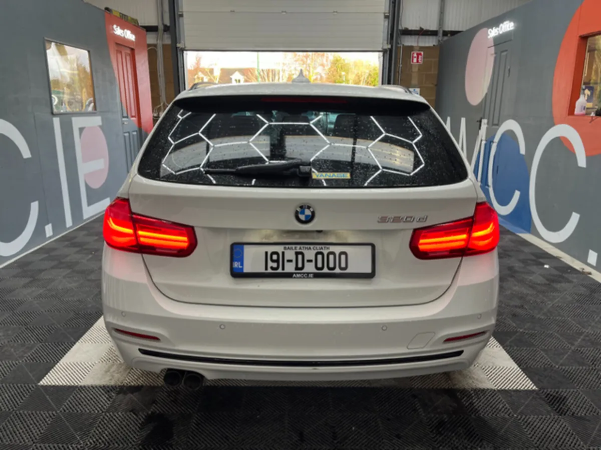 BMW 3-Series €21950! 2019 BMW 320D TOURING SPORT 2 - Image 3