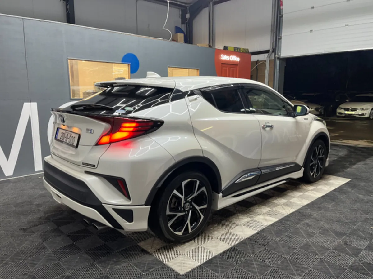 Toyota C-HR €22950! 2020 TOYOTA C-HR G 1.8 AUTOMAT - Image 2