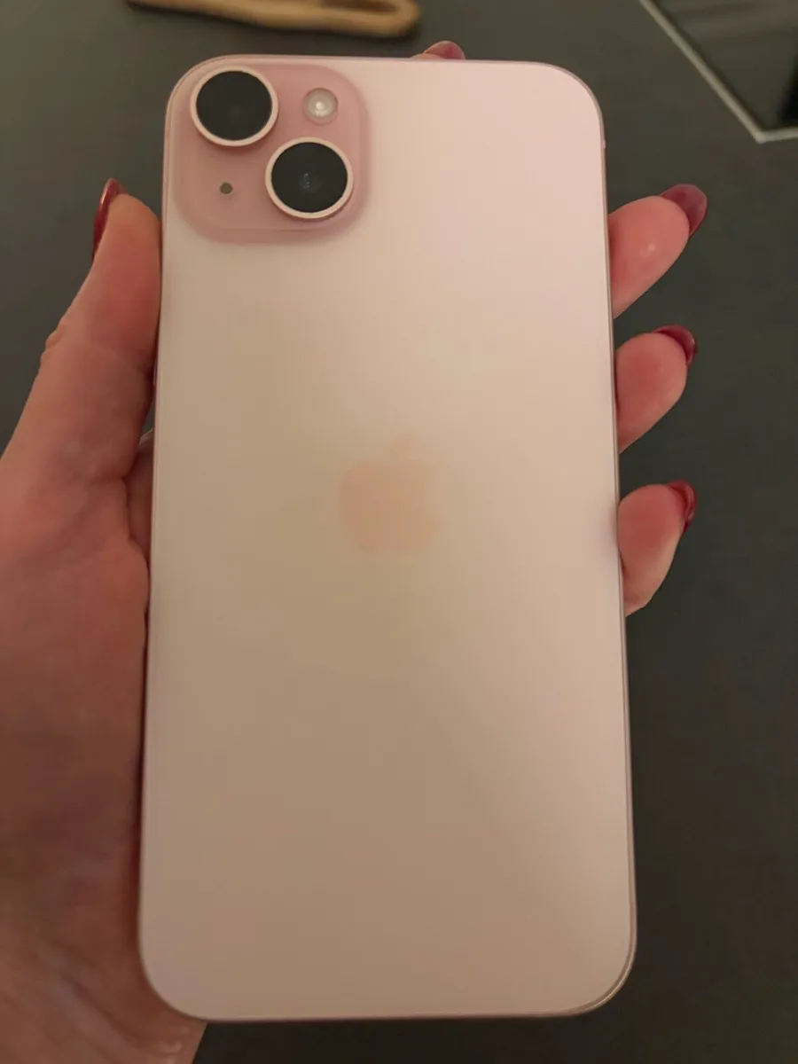 iPhone 15 plus - Image 2
