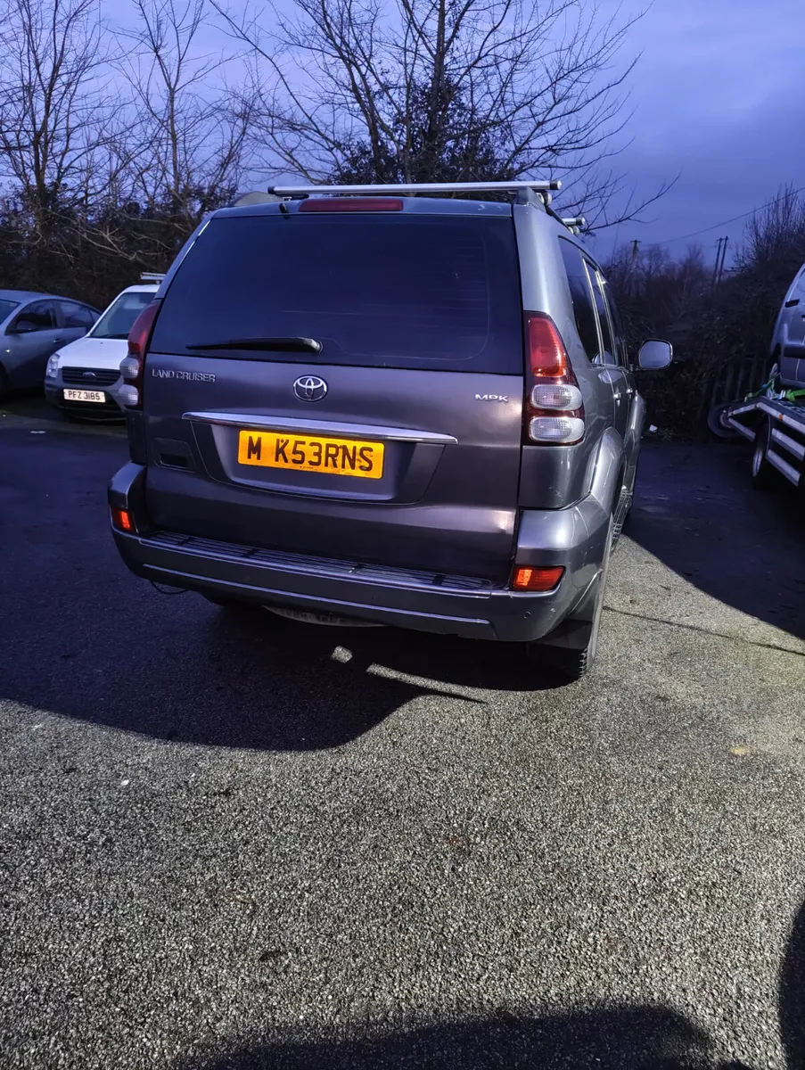 Toyota Land Cruiser 2006 - Image 3