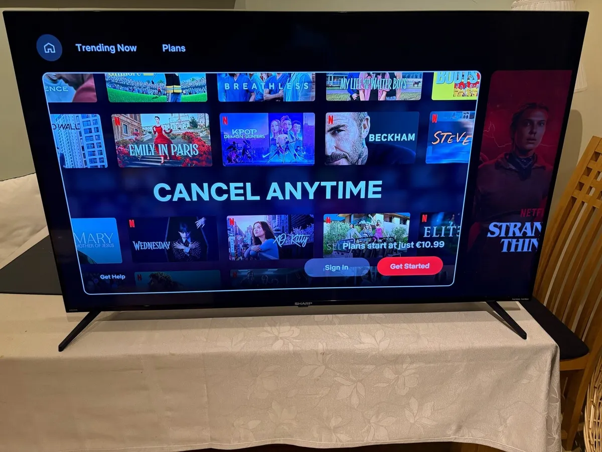 50 Inch Smart Tv - Image 2