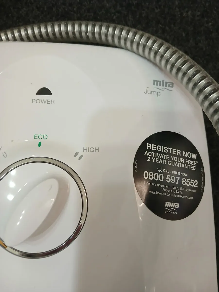 Electric shower - Image 2