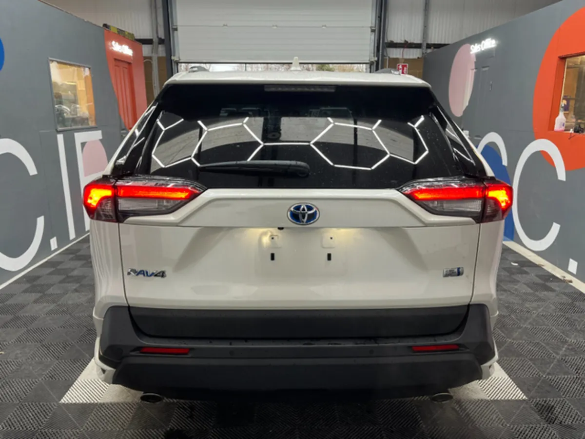 Toyota RAV4 €34950! 2022 TOYOTA RAV4 HYBRID X 2.5 - Image 3