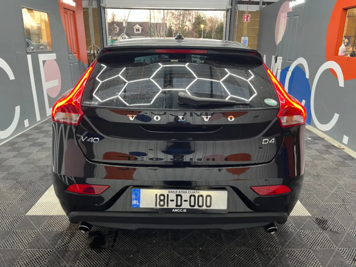 Volvo V40 €16950! 2018 VOLVO V40 D4 NAVI ED 2.0 AU - Image 3