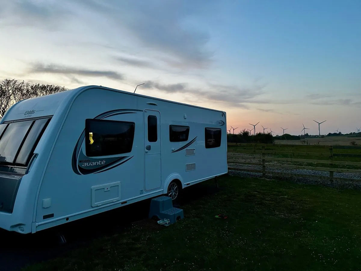 Elddis Avante 564 4 berth caravan - Image 1