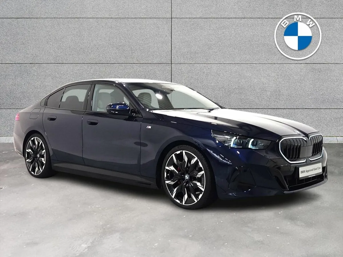 BMW 5-Series 530e M Sport Pro Saloon - Image 3