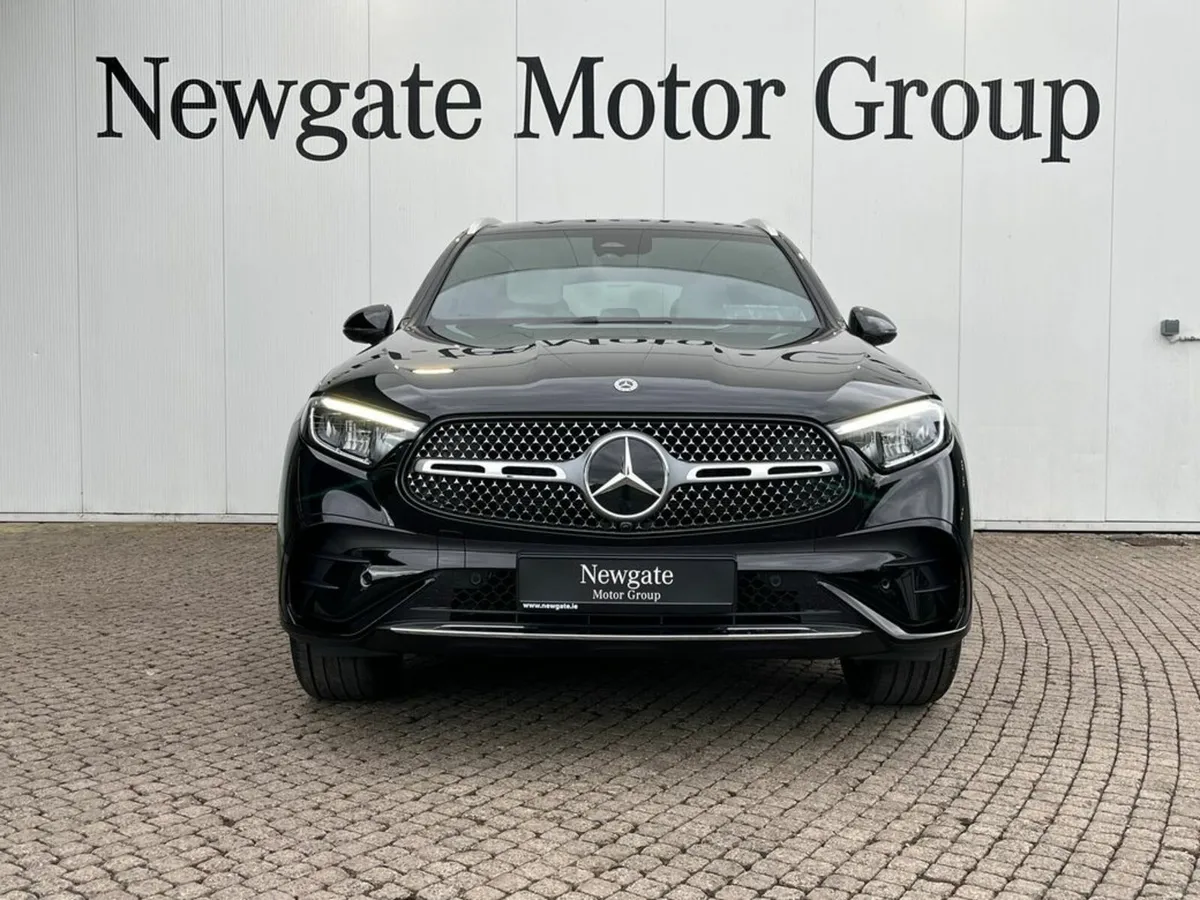 Mercedes-Benz GLC GLC 220D AMG LINE 4Matic - Image 2