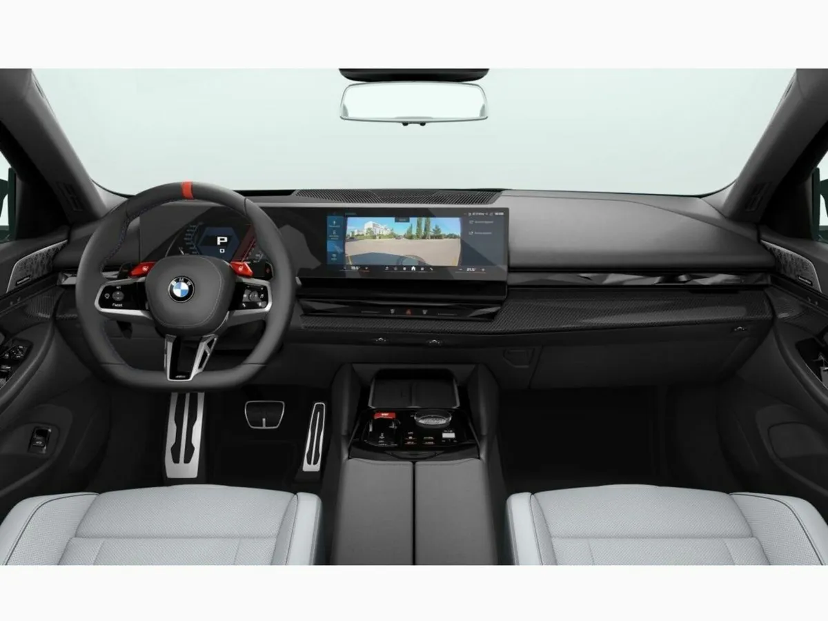 BMW M5 M5 Saloon - Image 3